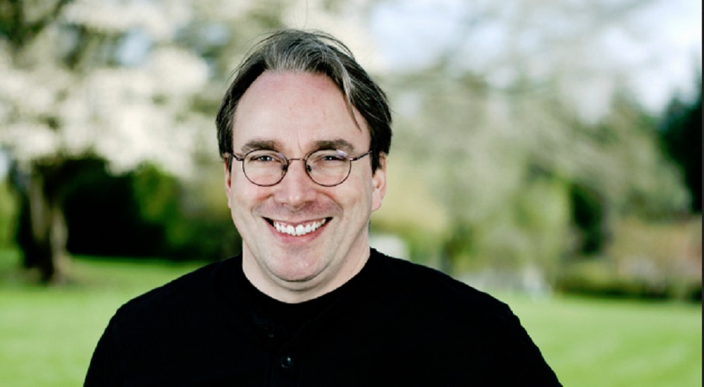 Линус. Linus Torvalds 2021. Линус Торвальдс улыбка. Патриция Торвальдс. Сара Торвальдс.